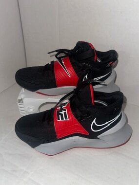 Nike Future Court 3 Black/White/Red Boys Sneakers Shoes Size 4Y CT2866-008